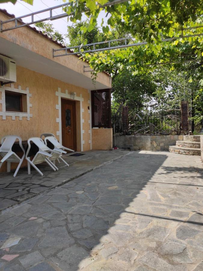 Elpida Apartment Limenas  Buitenkant foto