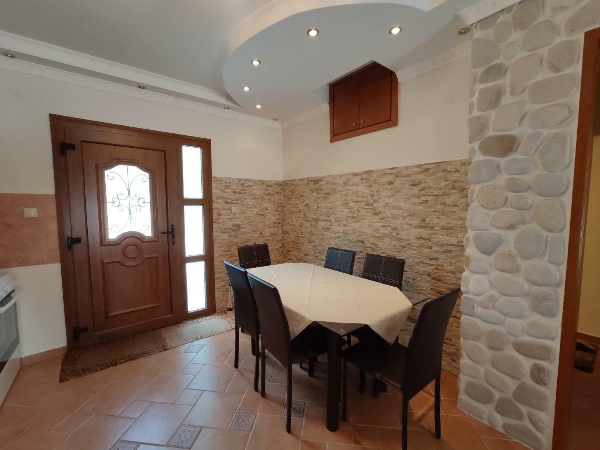 Elpida Apartment Limenas  Buitenkant foto